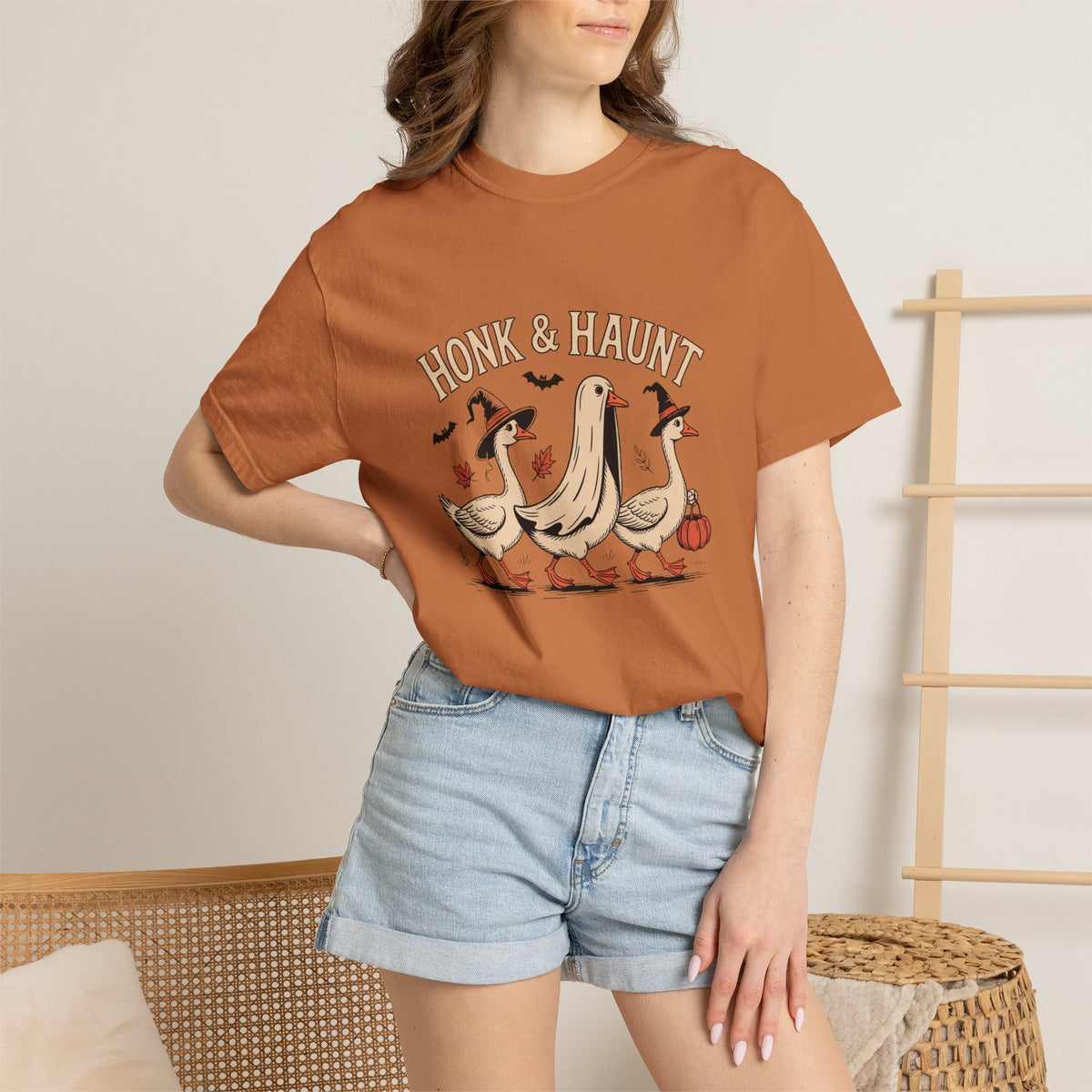 Honk & Haunt Geese Shirt, Funny Halloween Goose T-Shirt, Vintage Spooky Season Tee, Bird Lover Halloween Gift