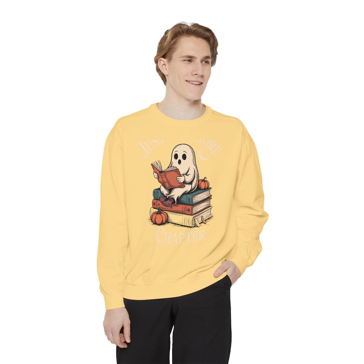 Just One More Chapter Ghost Sweatshirt, Halloween Reading Crewneck, Cozy Bookish Ghost Sweatshirt, Spooky Season Book Lover Gift