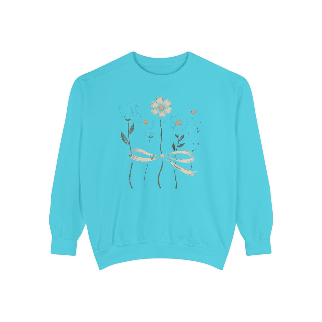 Flower Lover Sweatshirt, Fourth of July Gift, Patriotic Wildflower Crewneck, 4th of July Gift For Flower Lover, Americana Floral Sweatshirt