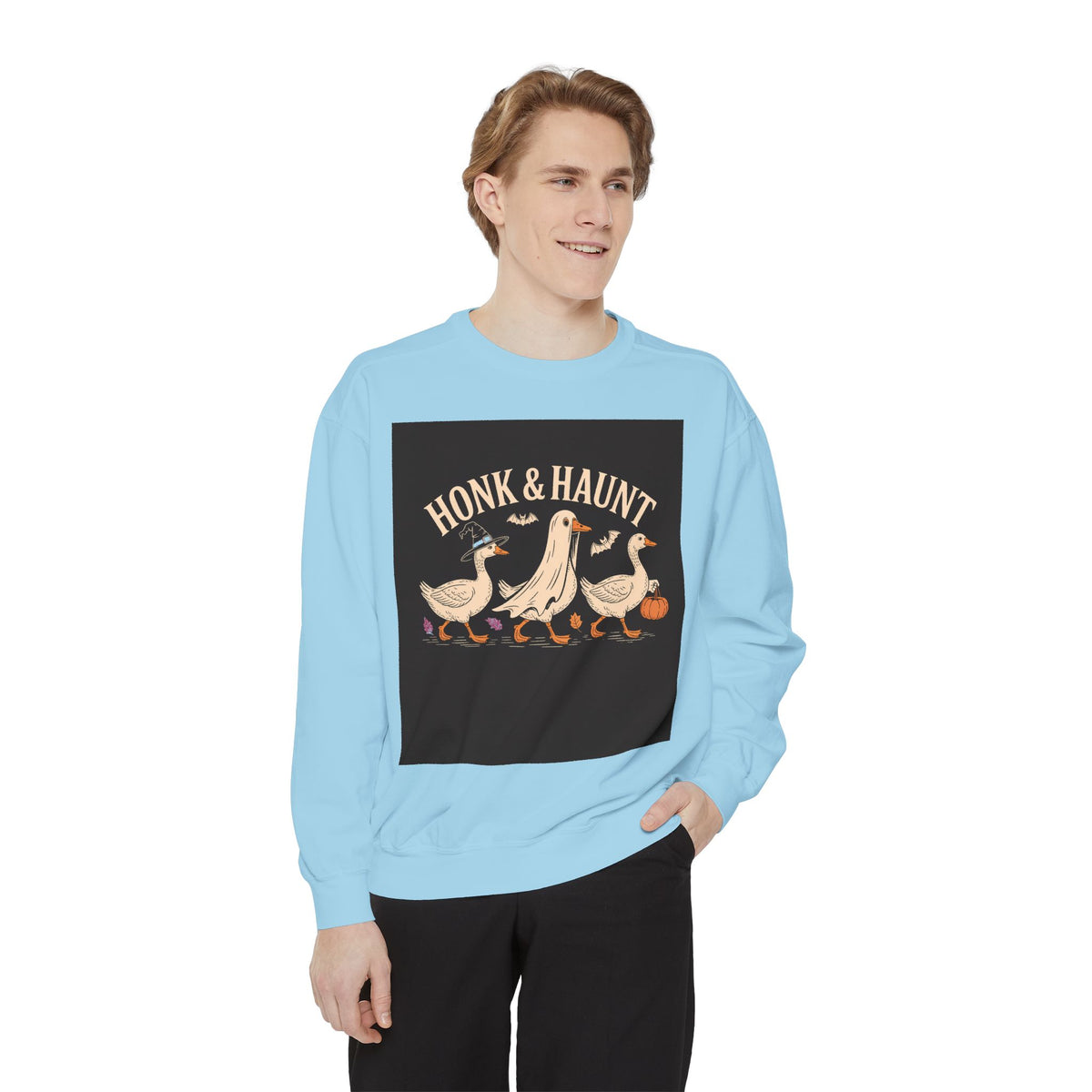 Honk & Haunt Geese Sweatshirt, Funny Halloween Goose Crewneck, Vintage Spooky Season Sweatshirt, Bird Lover Halloween Gift