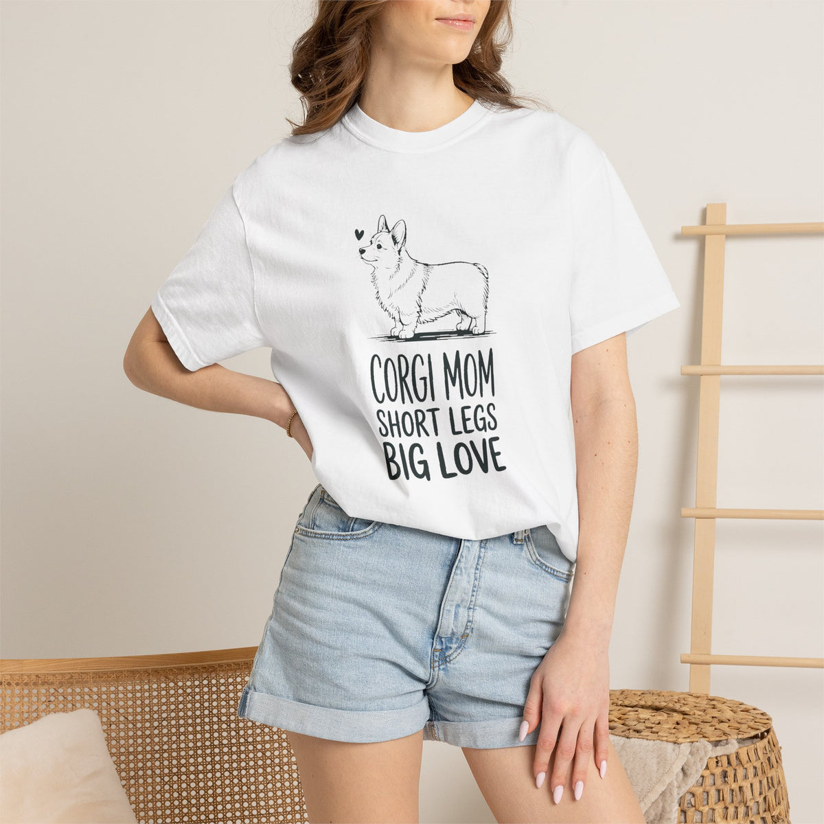 Corgi Mom Shirt, Short Legs Big Love Tee, Corgi Mom Gift, Funny Corgi Dog Mom T-Shirt, Family Roles Shirt, Corgi Lover Gift For Her