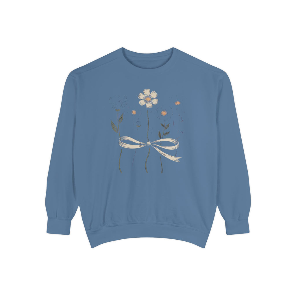 Flower Lover Sweatshirt, Fourth of July Gift, Patriotic Wildflower Crewneck, 4th of July Gift For Flower Lover, Americana Floral Sweatshirt