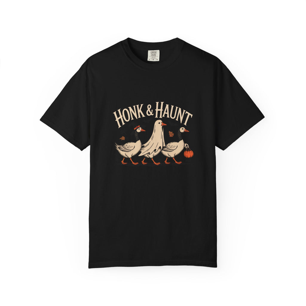 Honk & Haunt Geese Halloween Shirt, Funny Goose Halloween Tee, Vintage Spooky Season T-Shirt, Witch Ghost Goose Gift
