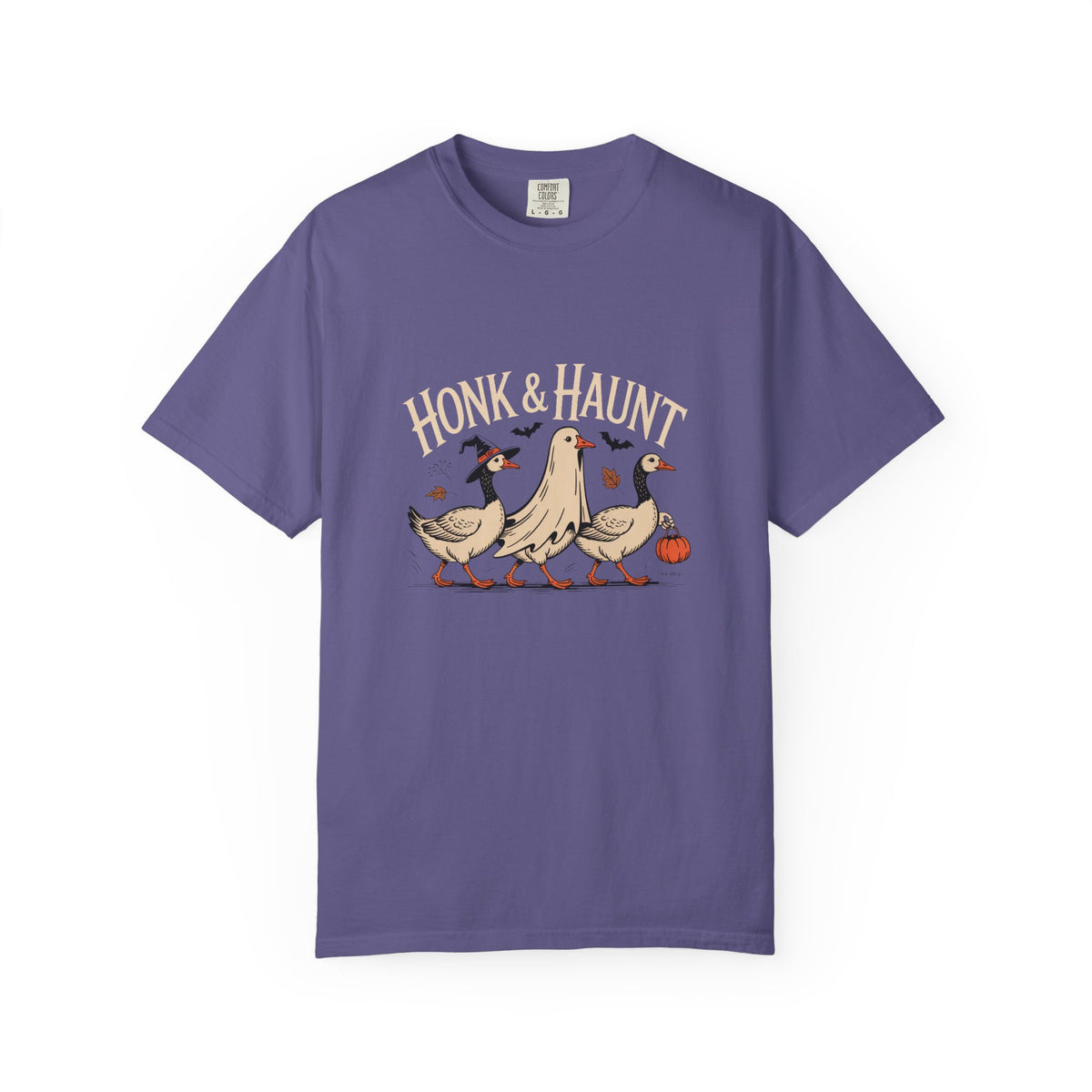 Honk & Haunt Geese Halloween Shirt, Funny Goose Halloween Tee, Vintage Spooky Season T-Shirt, Witch Ghost Goose Gift
