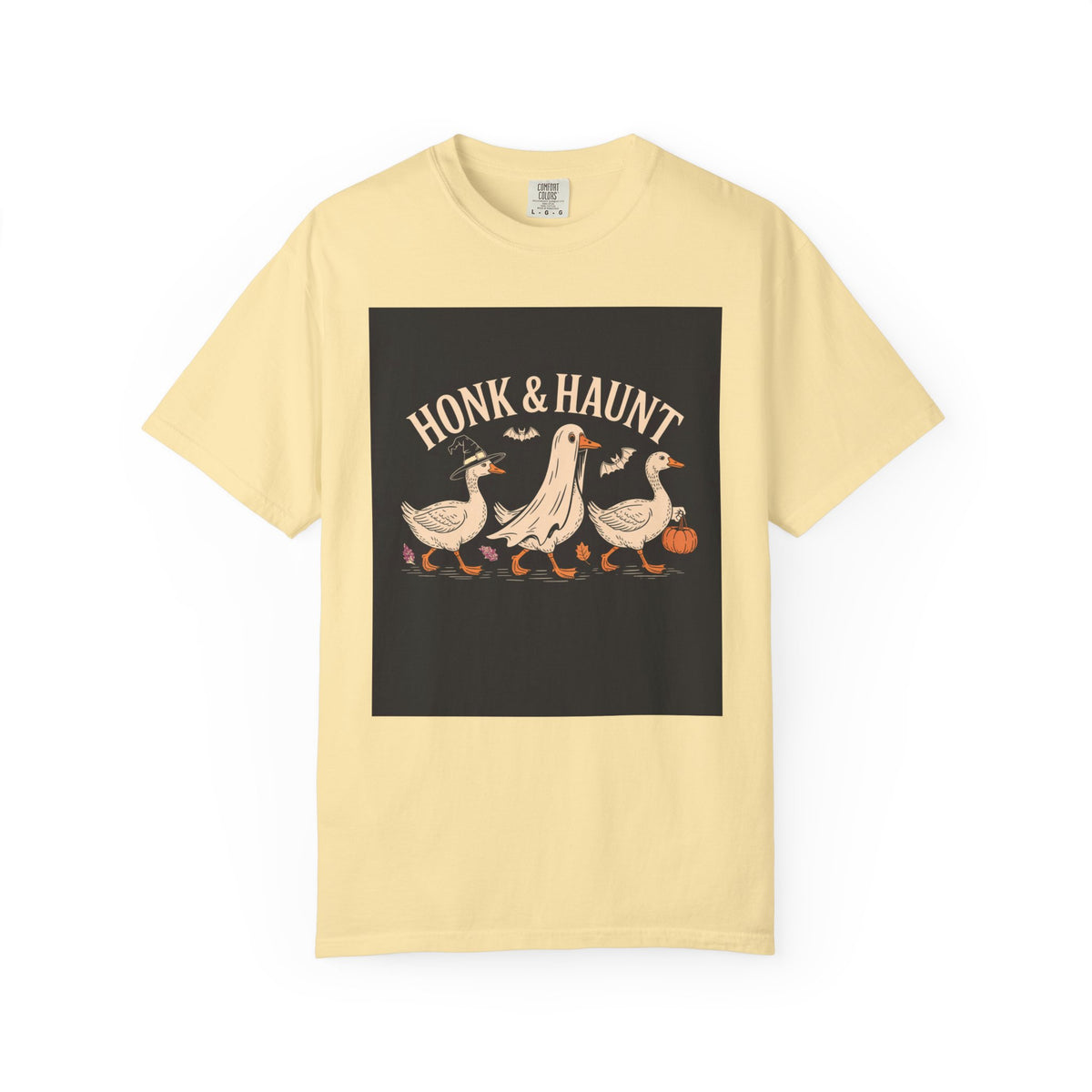 Honk & Haunt Geese Halloween Shirt, Funny Vintage Goose Halloween Tee, Witch Ghost Pumpkin Goose Gift, Spooky Season T-Shirt