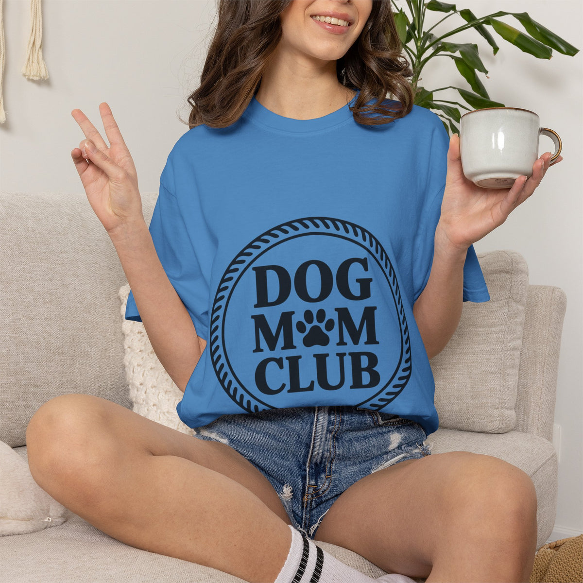 Dog Mom Club Badge Shirt, Vintage Stamp Dog Lover T-Shirt, Funny Dog Mom Gift, Minimalist Paw Print Tee