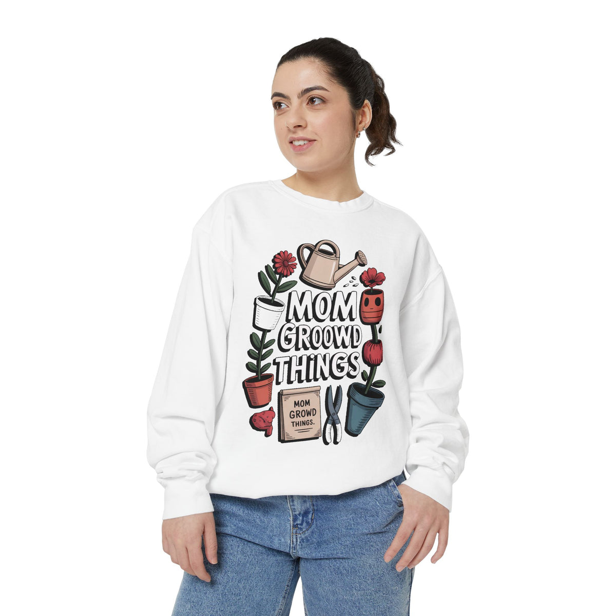 Gardener Mom Sweatshirt, Mom Grows Good Things Crewneck, Mothers Day Gift For Gardener Mom, Plant Mom Sweatshirt, Garden Lover Gift