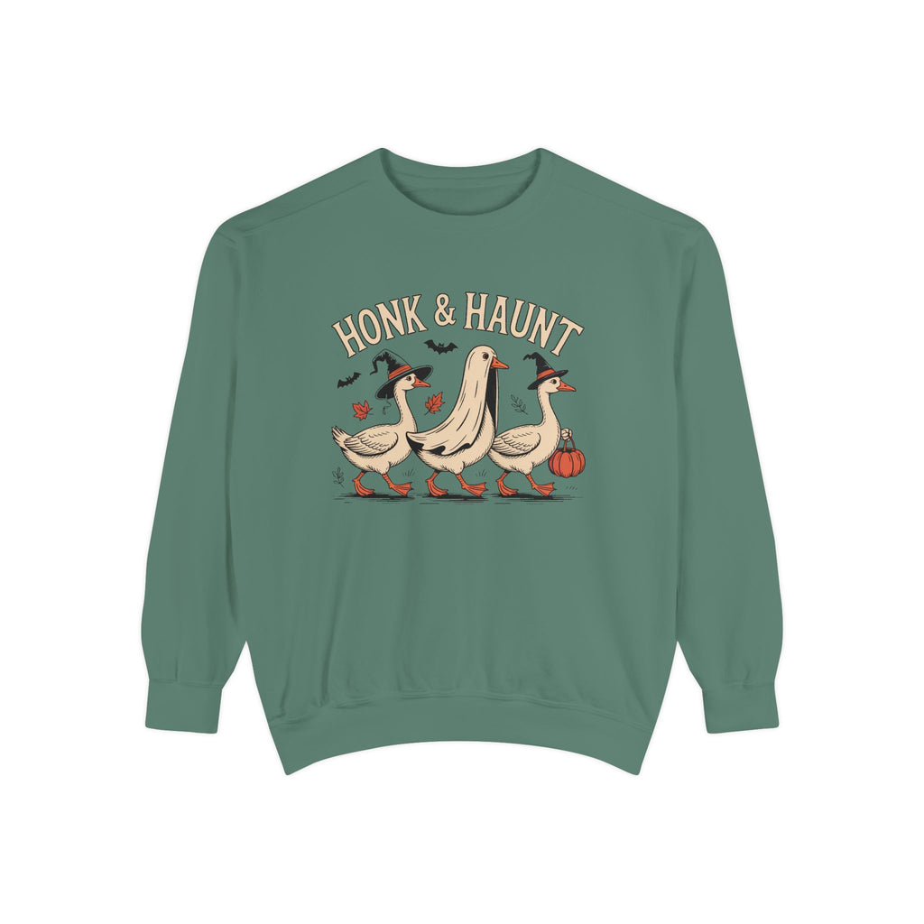 Honk & Haunt Geese Sweatshirt, Funny Halloween Goose Crewneck, Vintage Spooky Season Sweatshirt, Bird Lover Halloween Gift