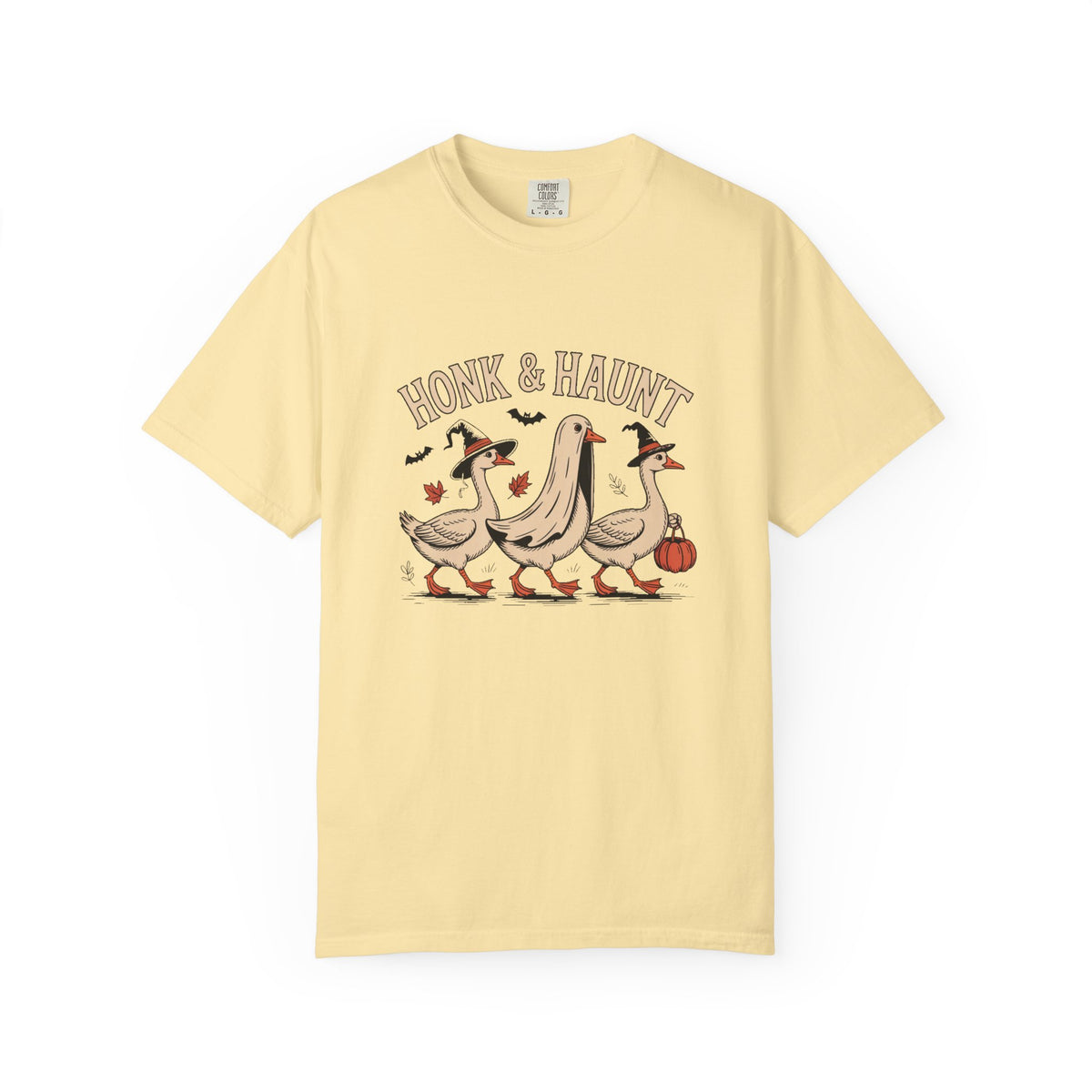 Honk & Haunt Geese Shirt, Funny Halloween Goose T-Shirt, Vintage Spooky Season Tee, Bird Lover Halloween Gift